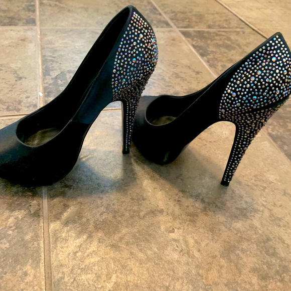 Steve Madden pumps size 7 - Picture 2 of 3